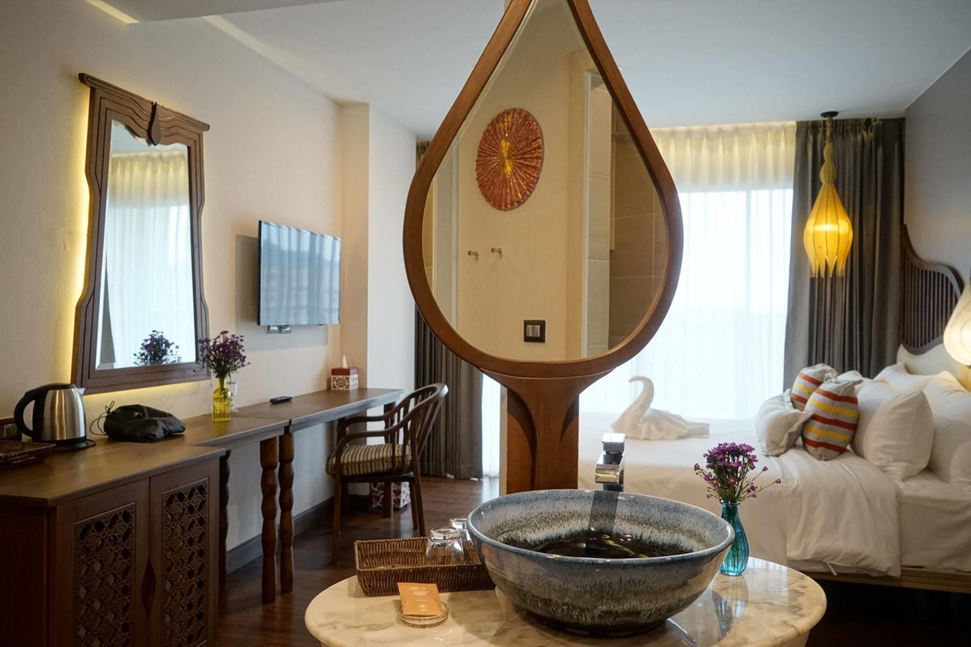 Baisirimaya Hotel Чиангмай Экстерьер фото